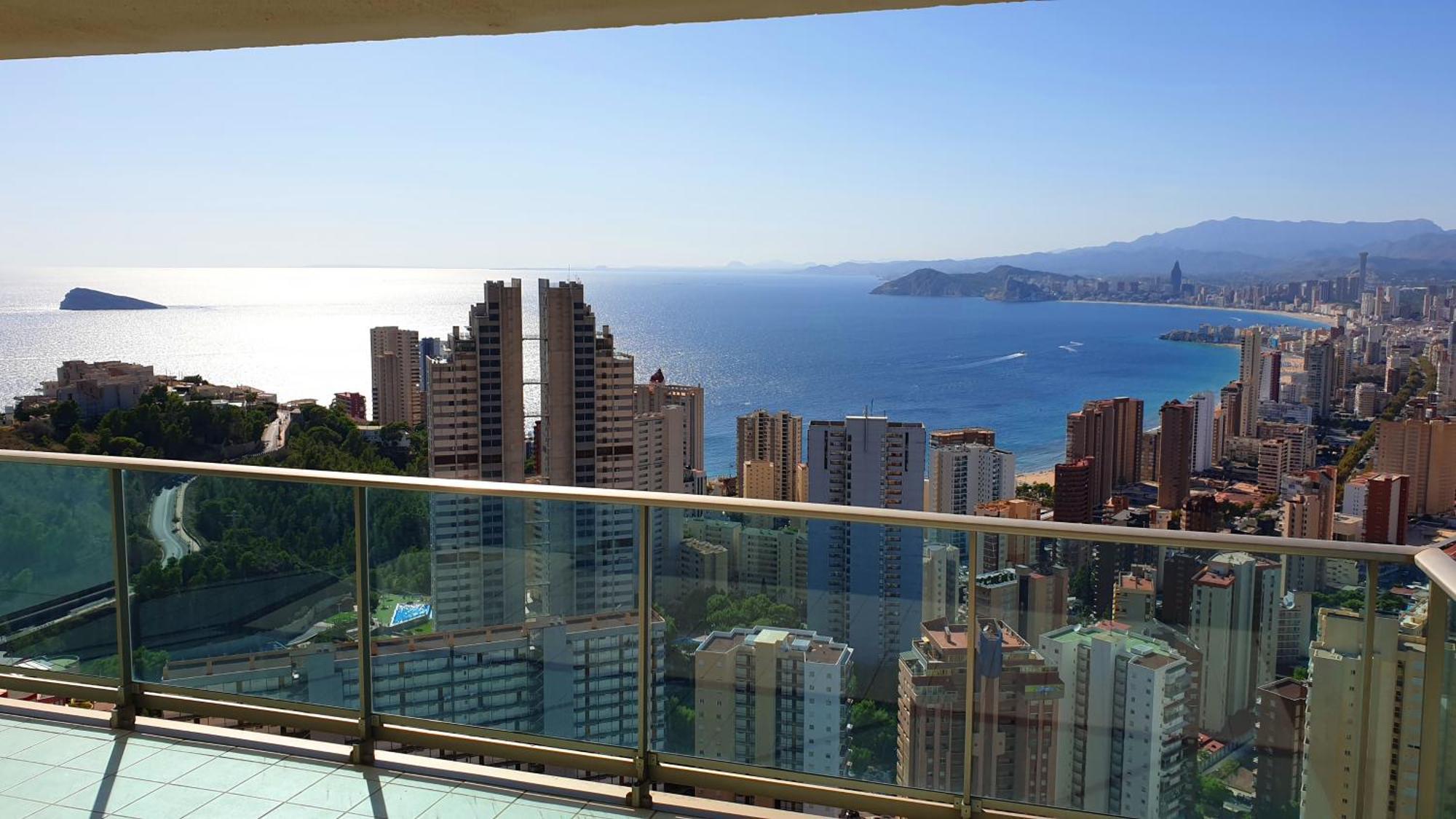 Skyline Floor 28 Sea Views Apartamento Benidorm Exterior foto