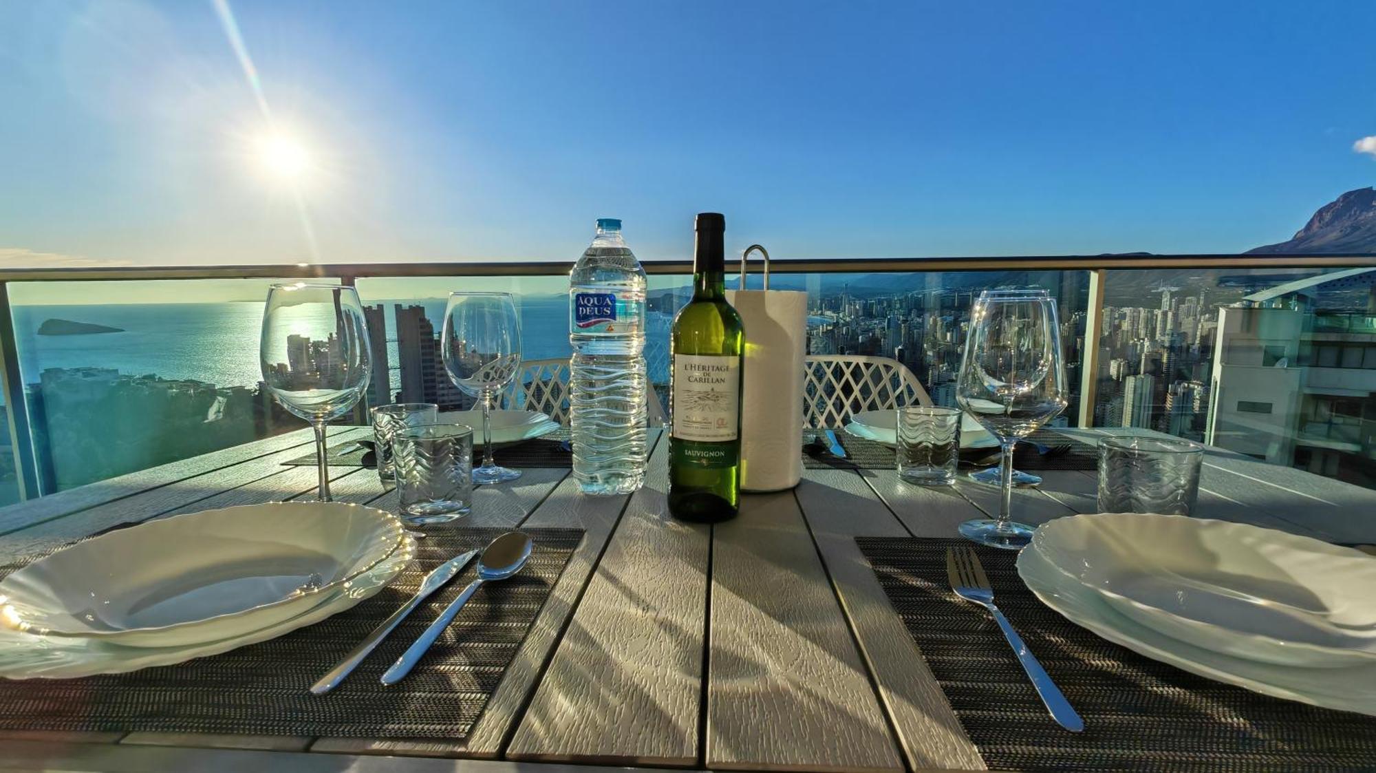 Skyline Floor 28 Sea Views Apartamento Benidorm Exterior foto