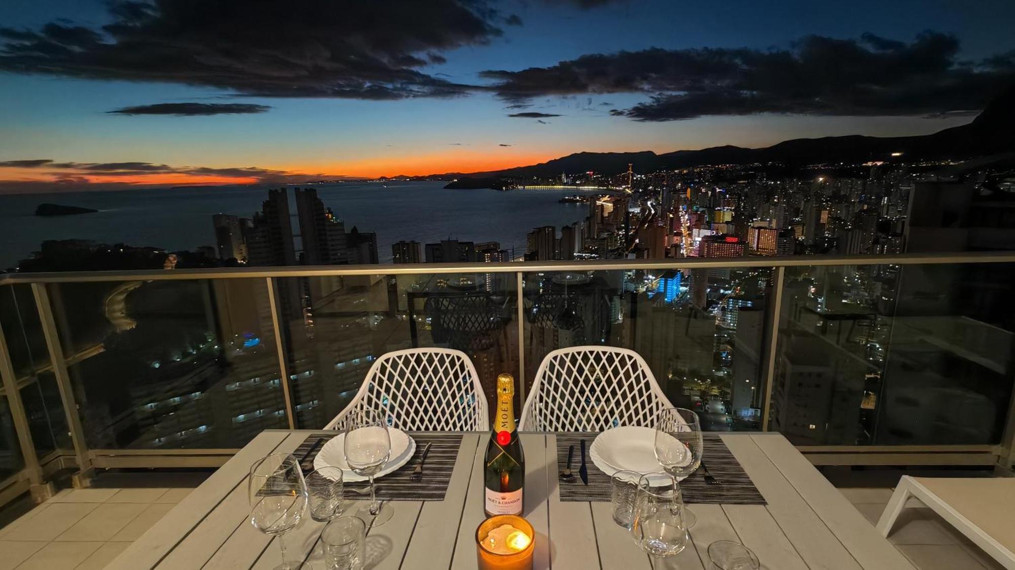 Skyline Floor 28 Sea Views Apartamento Benidorm Exterior foto